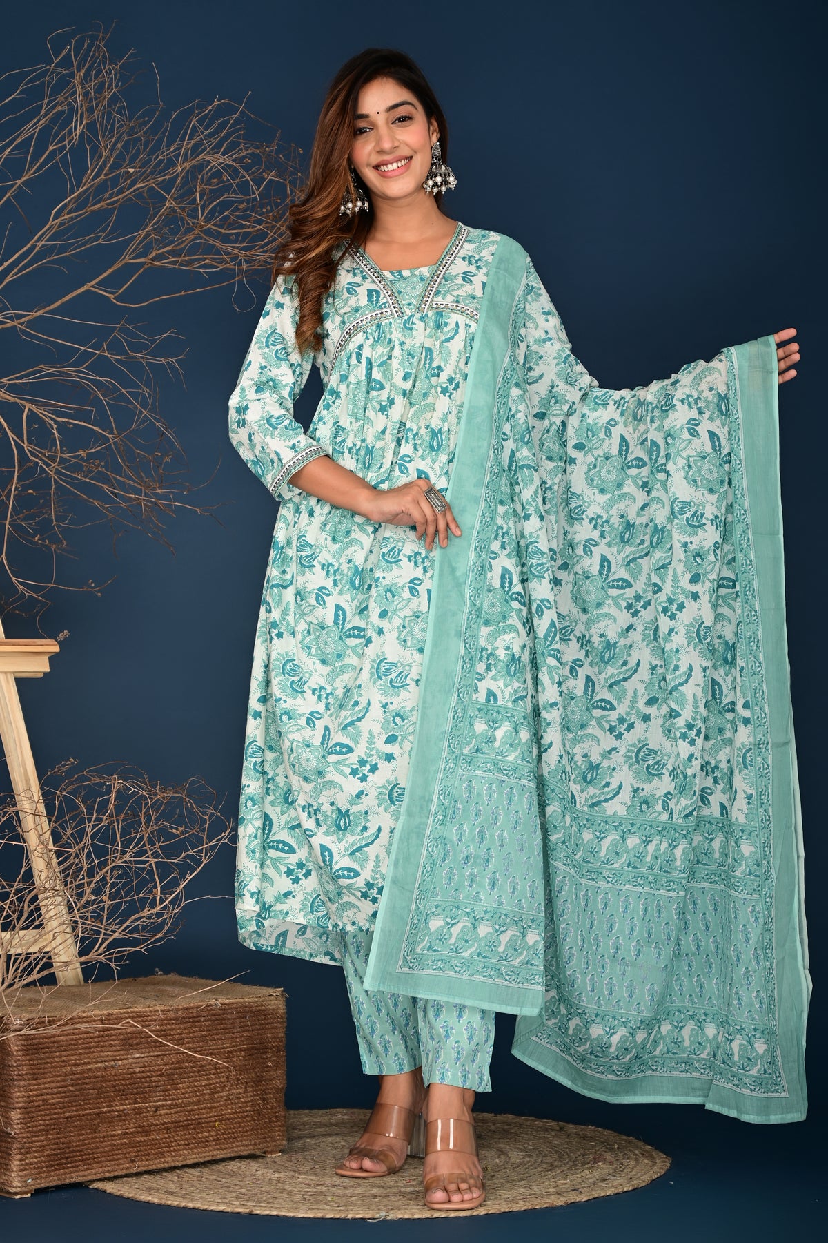Teal and pink Alya cut