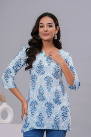 Rajools Printed Cotton Blend Straight Kurta for Women