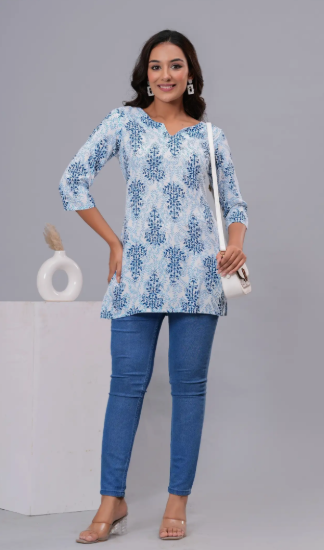 Rajools Printed Cotton Blend Straight Kurta for Women