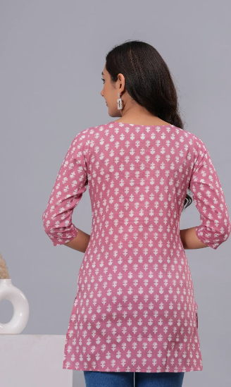 Rajools Printed Cotton Blend Straight Kurta for Women (Pink)