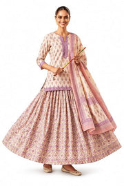 Women's White And Pink Floral Printed Kurta with Skirt and Dupatta